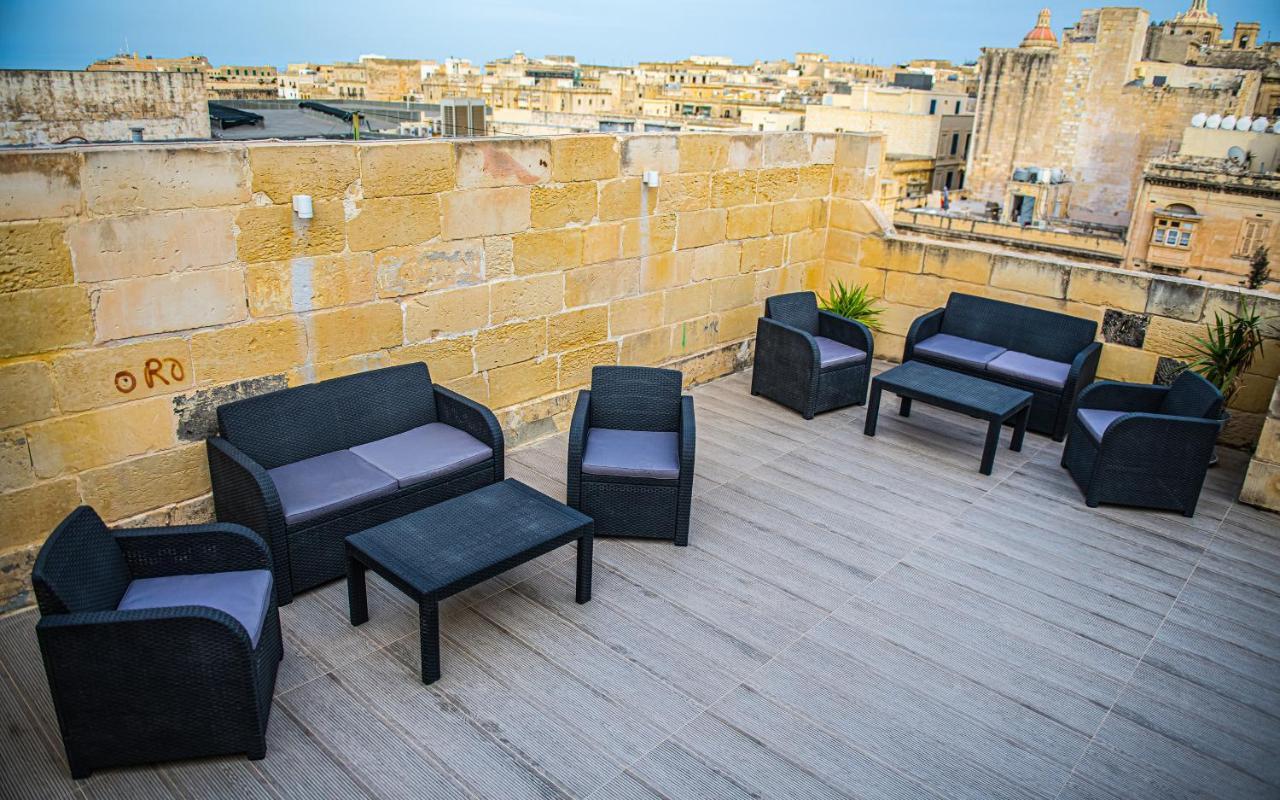Coral Apartment Валетта Экстерьер фото